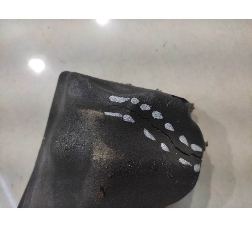 Уплотнитель крышки двигателя