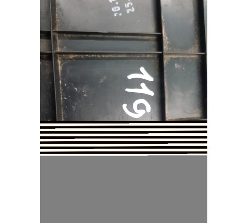 Накладка центральной консоли задняя