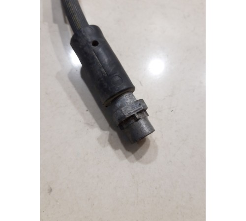 Тормозной шланг(передний левый)