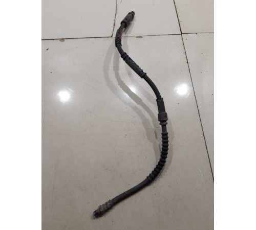 Тормозной шланг(передний левый)