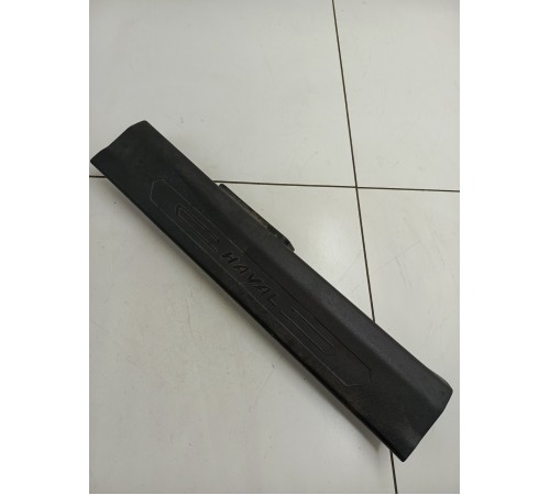 Накладка порога передняя правая