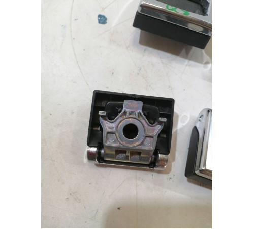 Комплект крючков багажника 4шт