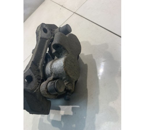 Суппорт (передний, левый)