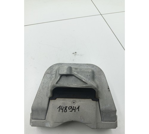 Опора двигателя правая