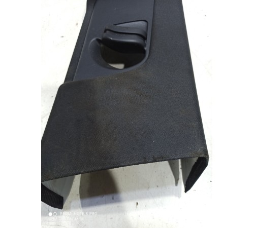 Обшивка центральной стойки(правая верхняя)