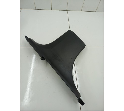 Обшивка центральной стойки левая нижняя