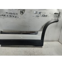 Накладка двери задняя левая