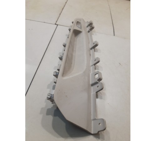 Накладка кнопки стеклоподъемника передняя правая