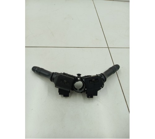 Подрулевые переключатели в сборе