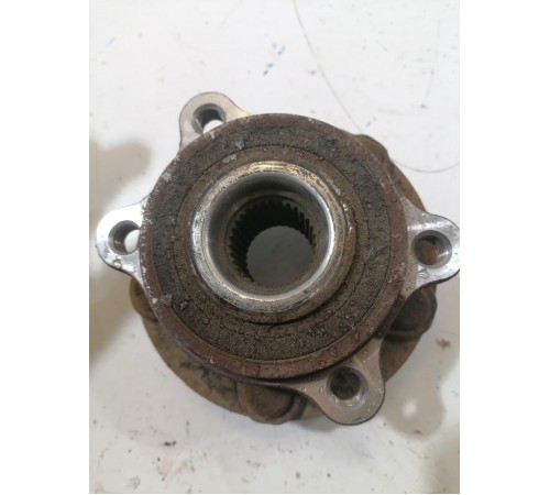 Ступица передняя правая