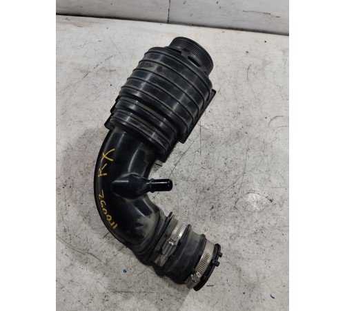 Патрубок воздушного фильтра