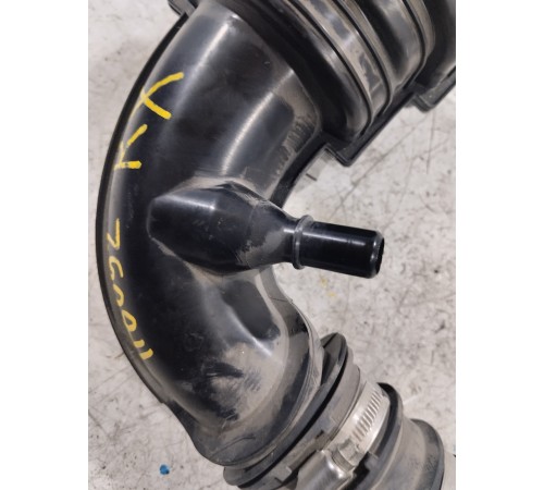 Патрубок воздушного фильтра