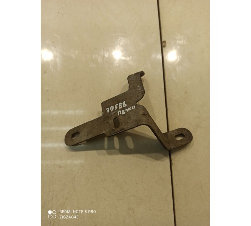 Кронштейн кузова