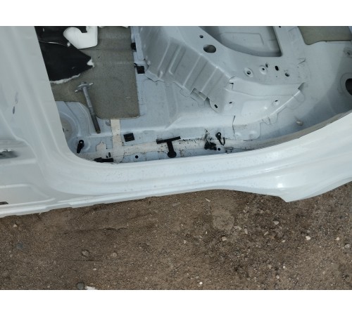 Порог со стойкой левый