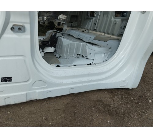 Порог со стойкой левый