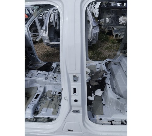 Порог со стойкой левый