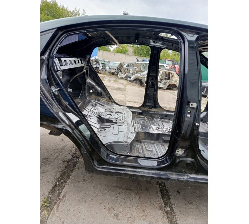 Порог со стойкой правый