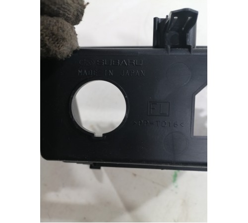 Кронштейн крепления салона