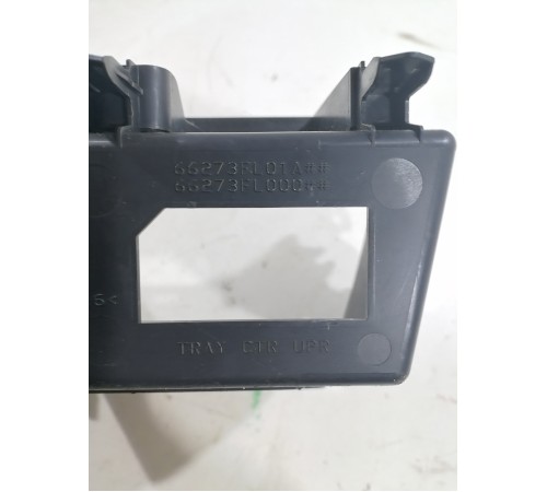 Кронштейн крепления салона