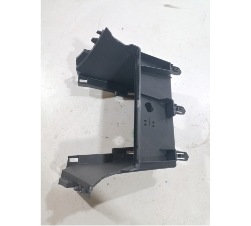 Кронштейн крепления салона