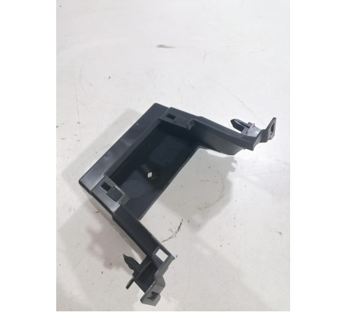 Кронштейн крепления салона