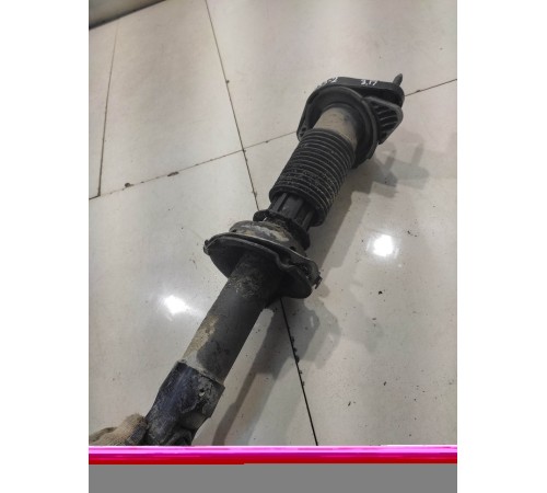 Амортизатор (задний, правый)