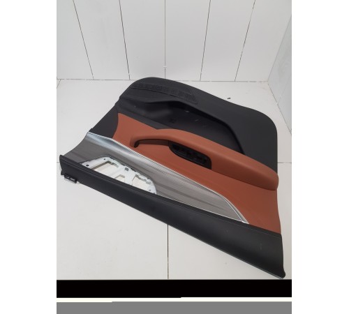 Обшивка двери передняя левая