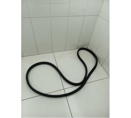 Уплотнитель двери задний правый