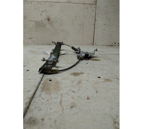 Стеклоподъемник задний правый