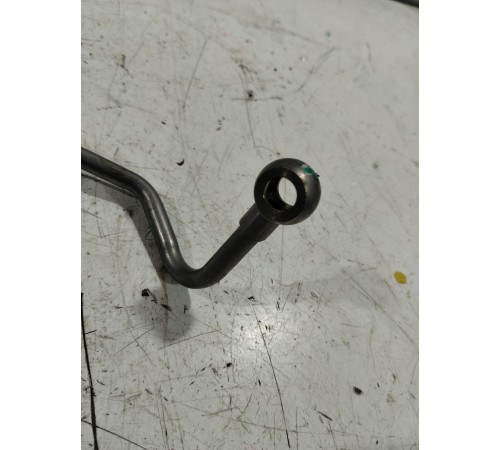 Трубка турбины масляная