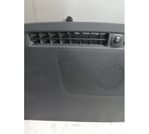 Накладка торпедо левая верхняя