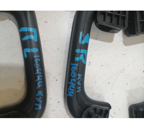  Ручки внутренние потолочные