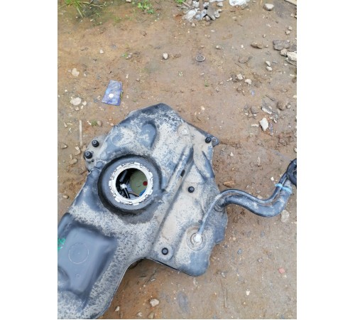 Бак топливный бензин