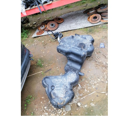 Бак топливный бензин