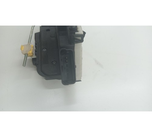 Замок двери задний правый