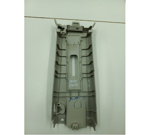 Обшивка центральной стойки правая верхняя