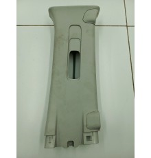 Обшивка центральной стойки правая верхняя