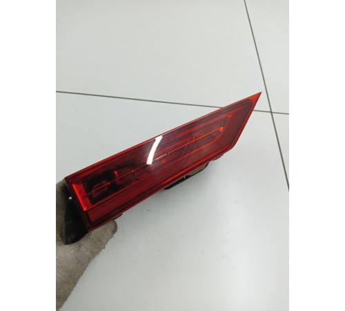 Фонарь крышки багажника левый