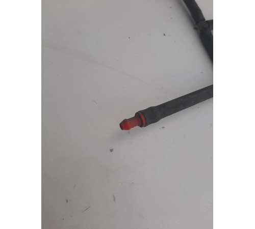 Поводок стеклоочистителя (правый)