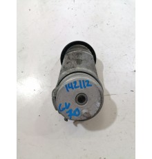 Натяжитель ремня с роликом