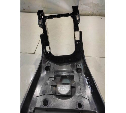 Центральная консоль