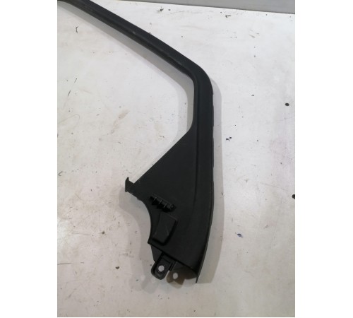 Накладка рамки двери задняя правая