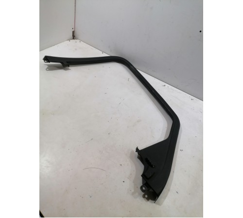 Накладка рамки двери задняя правая