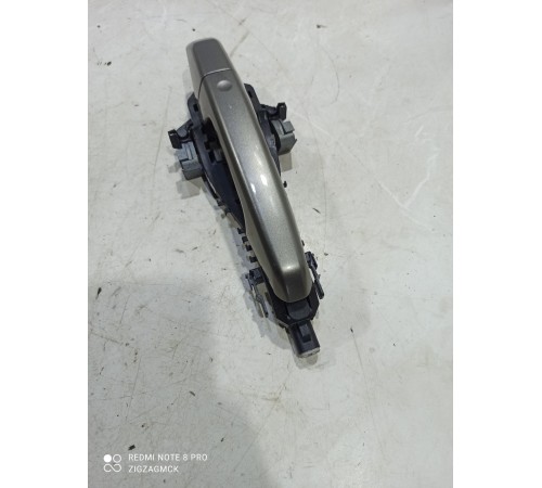 Ручка двери (передняя левая внешняя)