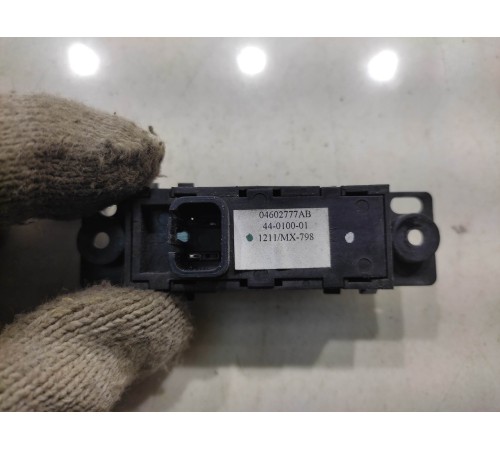 Кнопка памяти сидений