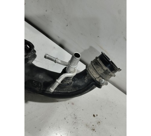 Патрубок интеркулера