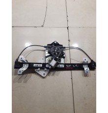 Стеклоподъемник двери (задний правый)