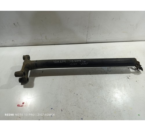 Кронштейн брызговика задний правый передний