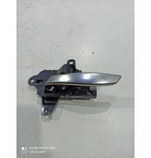 Ручка двери (задняя левая внутренняя)