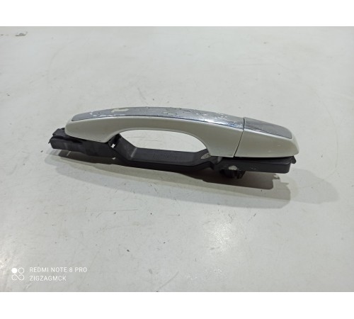 Ручка двери (задняя левая внешняя)